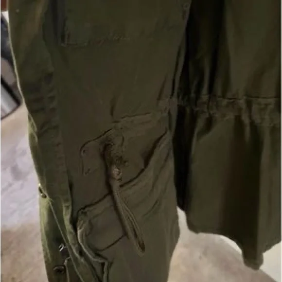 Gap Utility Jacket (XS-S) - Picture 2 of 3